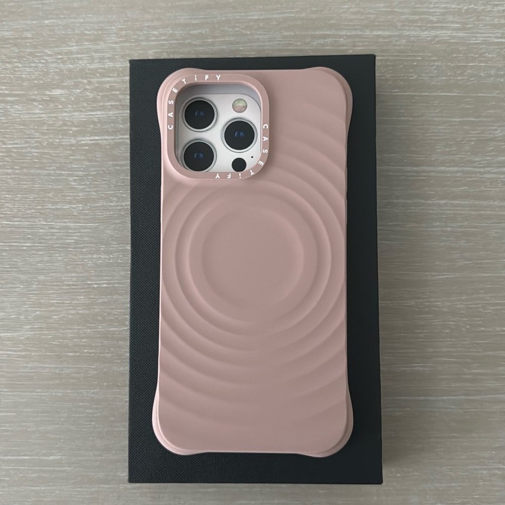 Casetify iPhone 15 Pro Max Ripple Case
